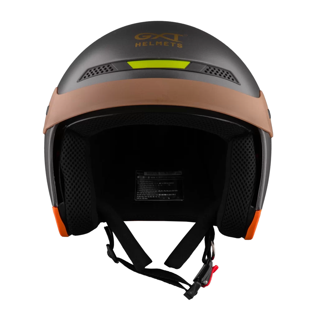 Royal Helmet