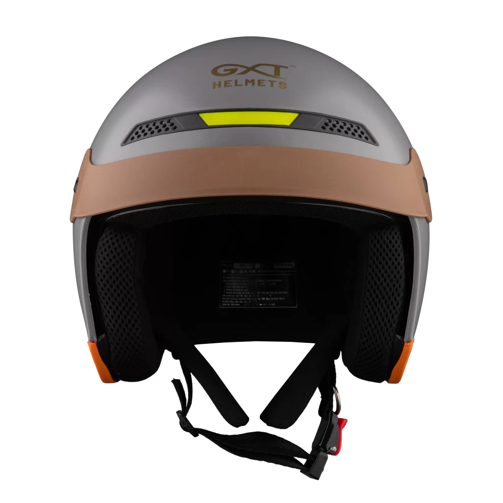 Royal Helmet