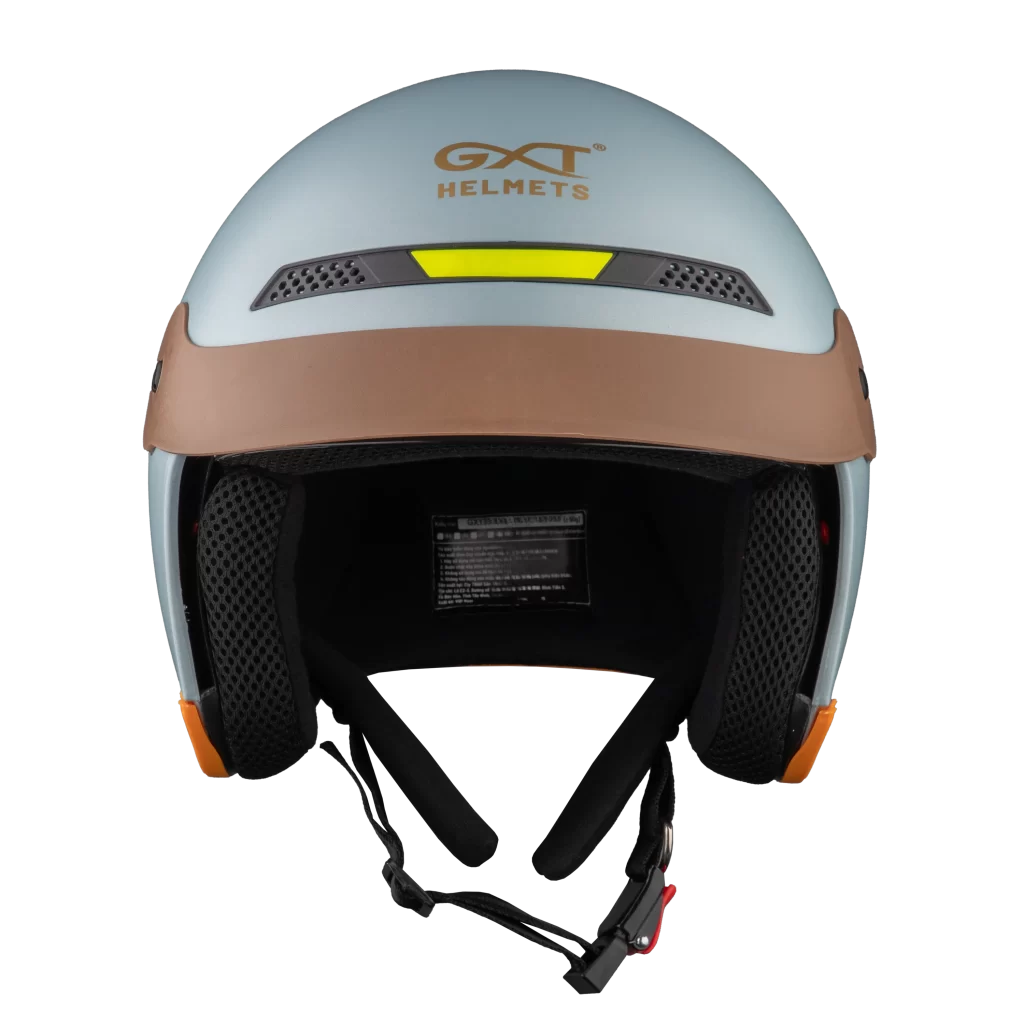 Royal Helmet